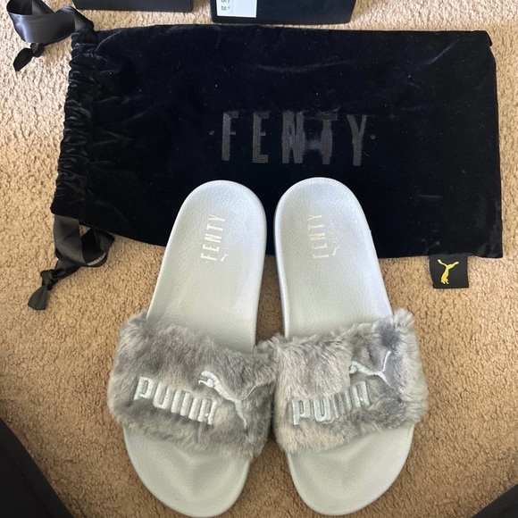 Rihanna Leadcat Fenty Quarry-Puma Silver Slides - Picture 2 of 7
